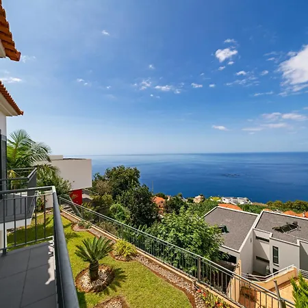 Ourmadeira - Amaro Sol Willa